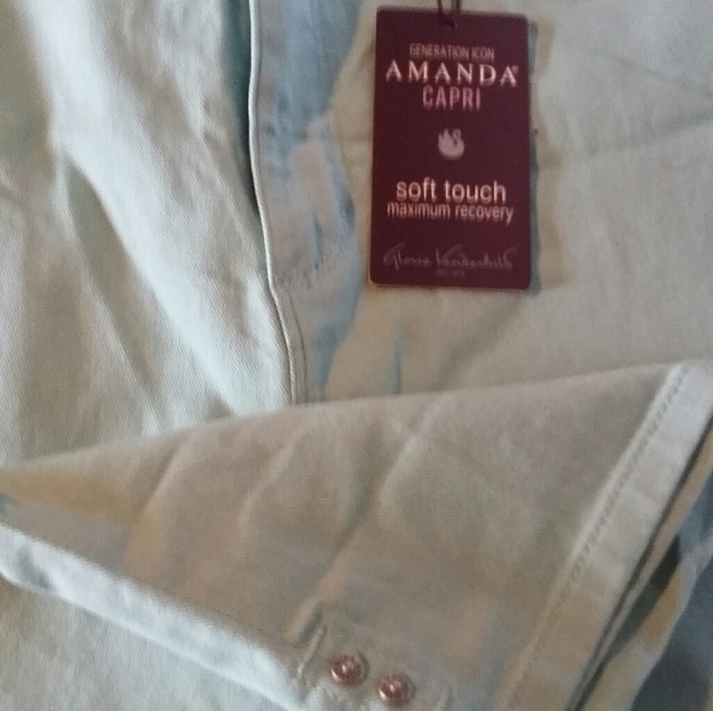 Gloria Vanderbilt New Womens Capris 16P